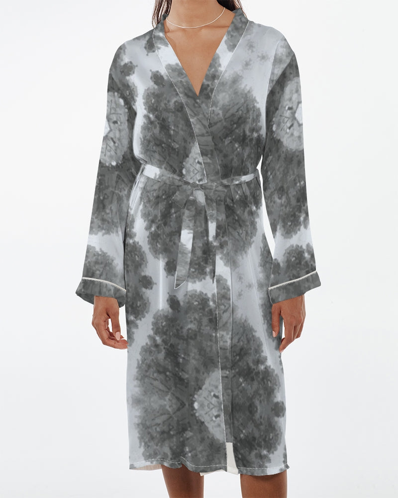 Winter Solstice Women’s Satin Robe Black & White / M-L