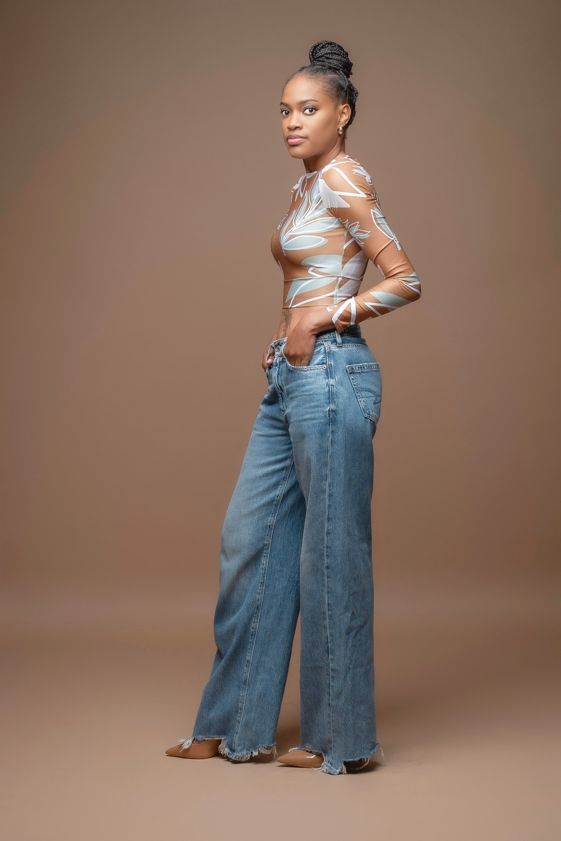 Gaia Long-Sleeve Crop Top