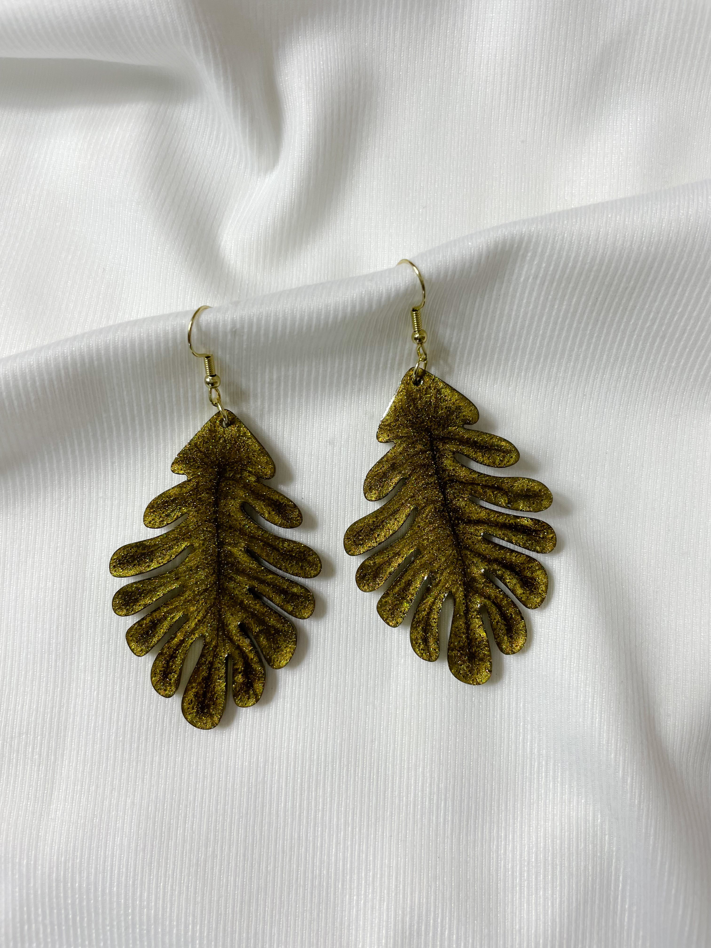 Zavia Walker Green leaves earrings
