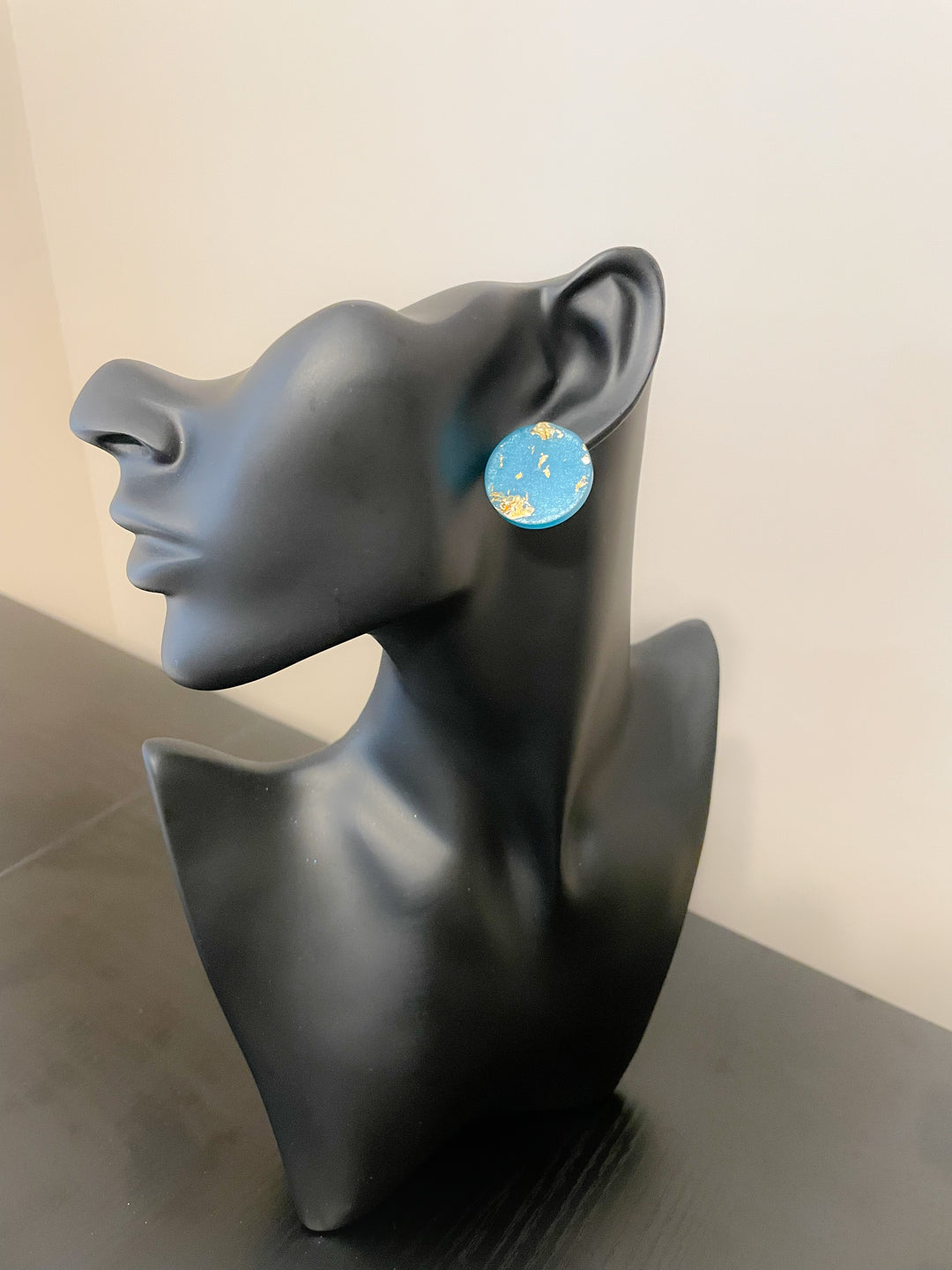 Diana large stud earrings